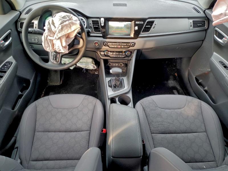 Фото 8 - KIA NIRO