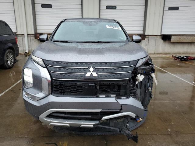 Фото 5 - MITSUBISHI OUTLANDER