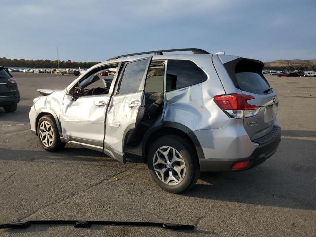 Фото 2 - SUBARU FORESTER