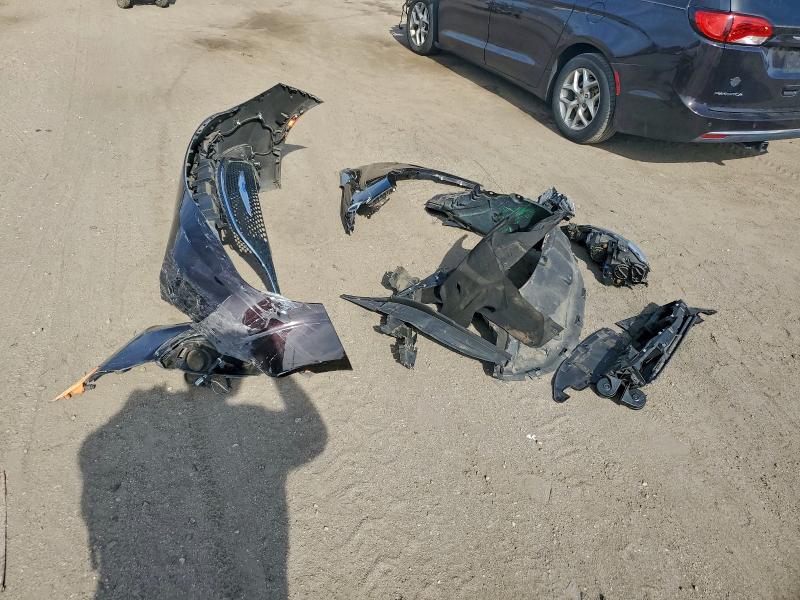 Фото 13 - CHRYSLER PACIFICA