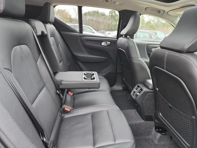 VOLVO XC40 PLUS 2025 VIN YV4L12UE6S2600652