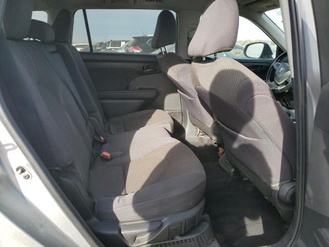 Фото 11 - TOYOTA HIGHLANDER