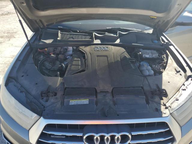 Фото 12 - AUDI Q7