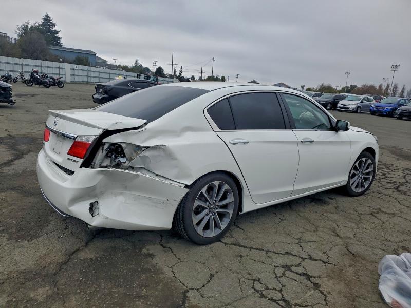 Фото 3 - HONDA ACCORD