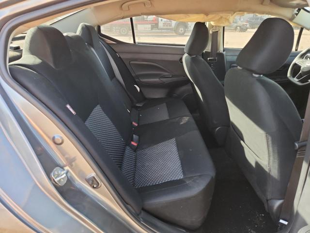 Фото 10 - NISSAN VERSA