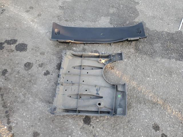 Фото 12 - TOYOTA COROLLA