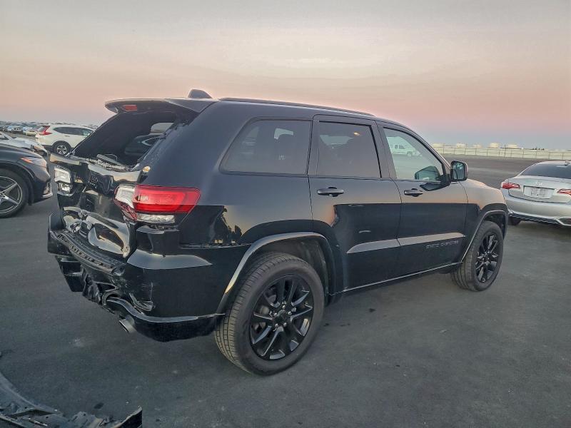 Фото 3 - JEEP GRAND CHER