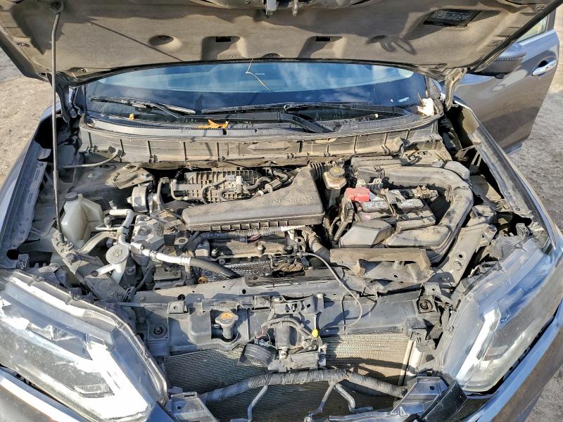 Фото 12 - NISSAN ROGUE