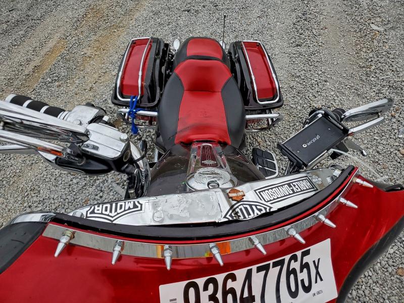 HARLEY-DAVIDSON FL 2010