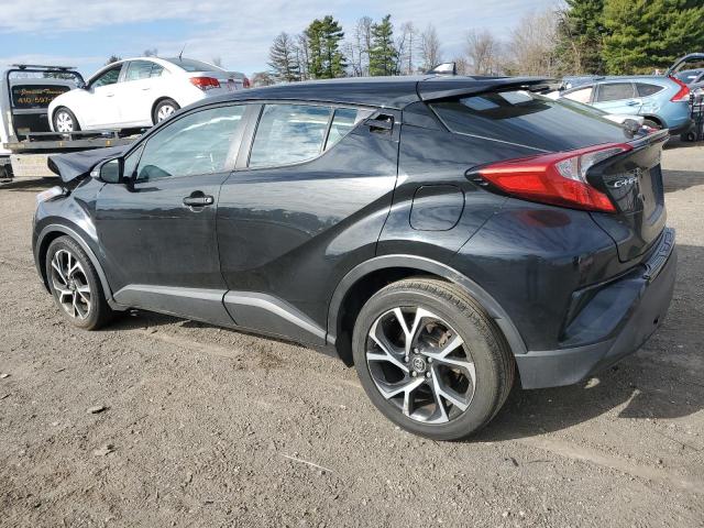 Фото 2 - TOYOTA C-HR