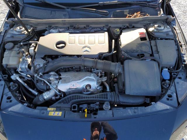 Фото 12 - MERCEDES-BENZ CLA-CLASS