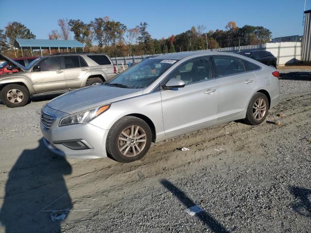 Фото 1 - HYUNDAI SONATA