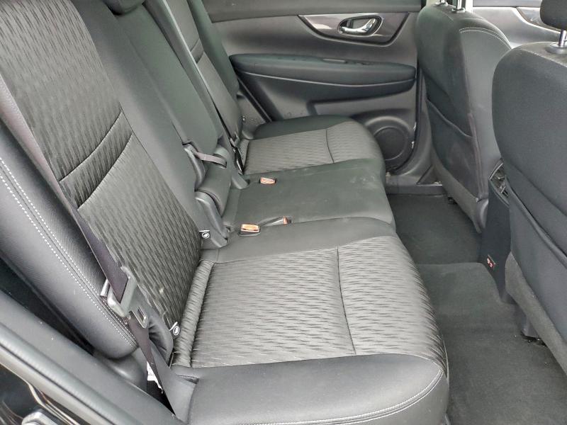 Фото 10 - NISSAN ROGUE