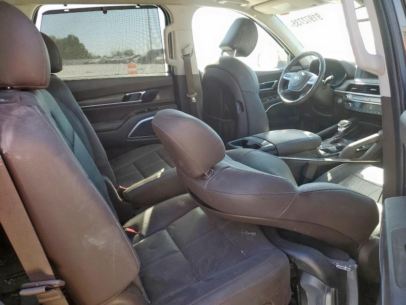 Фото 11 - KIA TELLURIDE