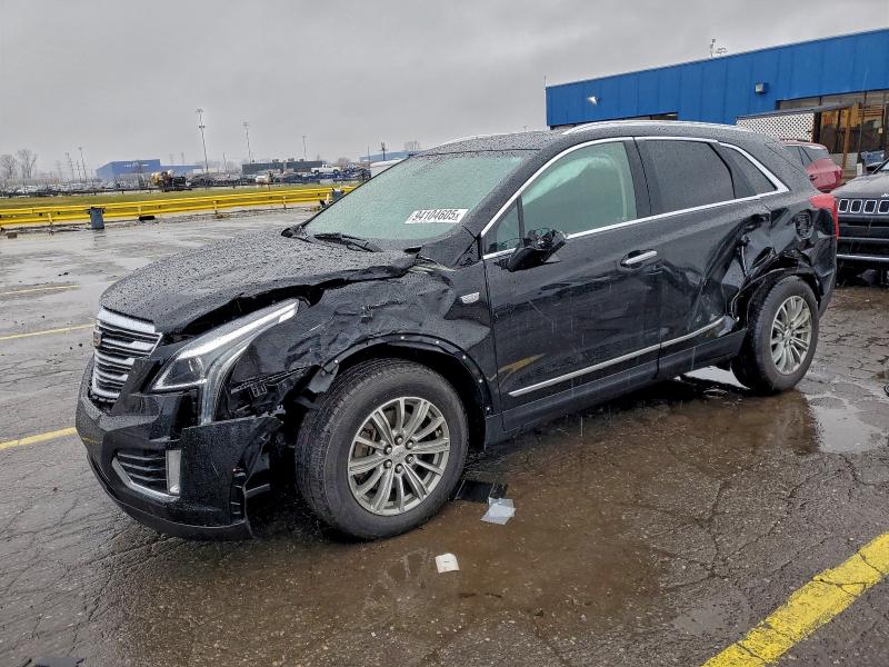 Фото 1 - CADILLAC XT5