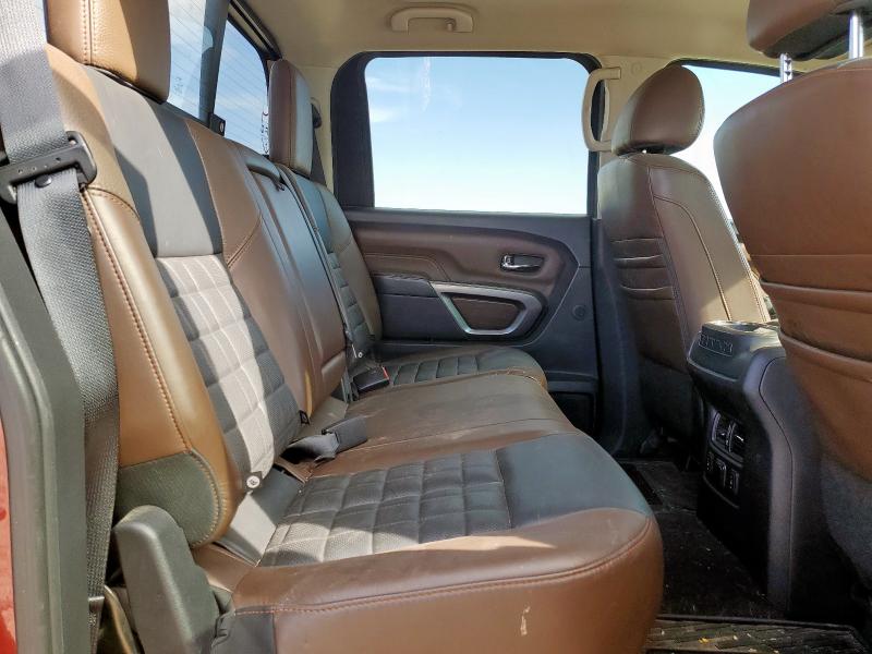 Фото 10 - NISSAN TITAN