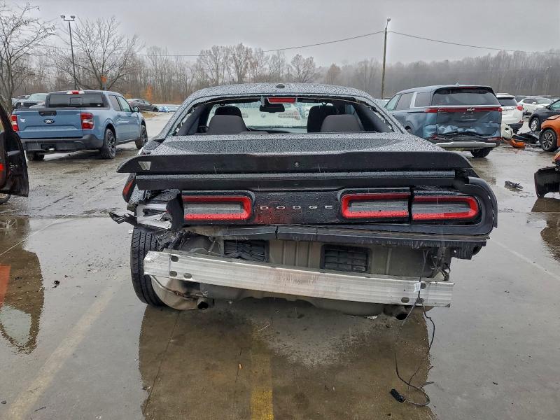 Фото 6 - DODGE CHALLENGER
