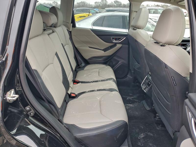 Фото 10 - SUBARU FORESTER