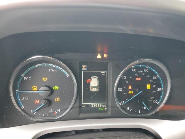 Фото 9 - TOYOTA RAV4