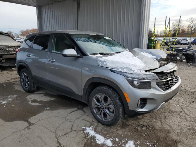 Фото 4 - KIA SELTOS