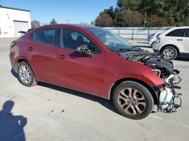 Фото 4 - TOYOTA YARIS