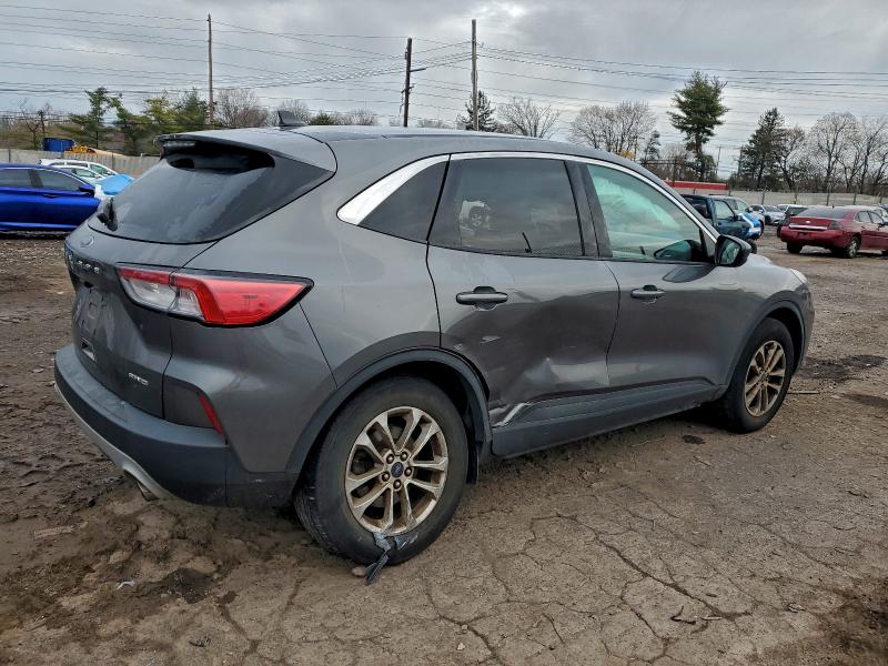 Фото 3 - FORD ESCAPE