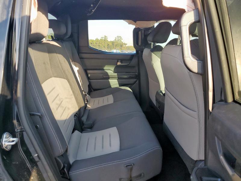 Фото 10 - TOYOTA TACOMA