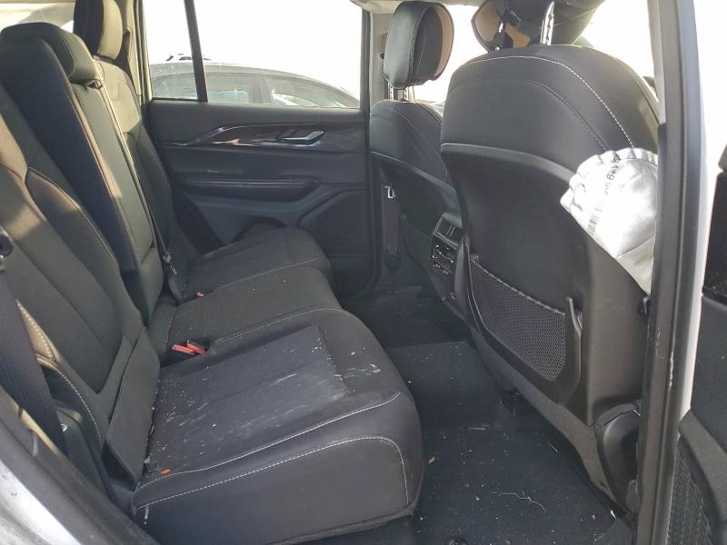 Фото 11 - JEEP GRAND CHER