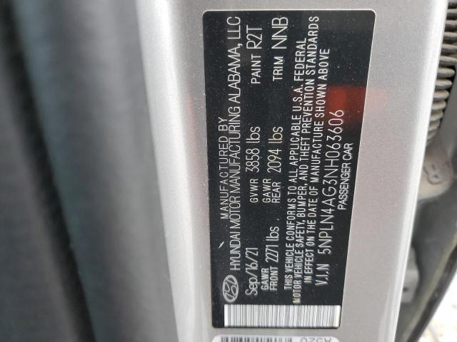 Фото 13 - HYUNDAI ELANTRA