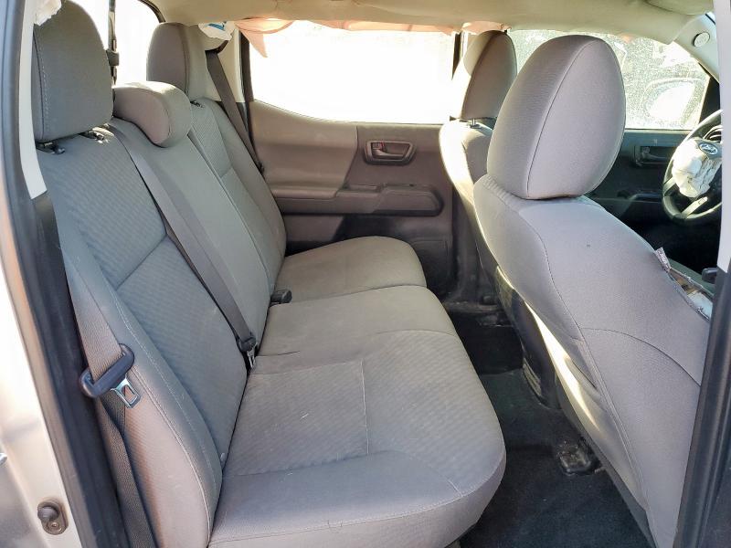 Фото 10 - TOYOTA TACOMA