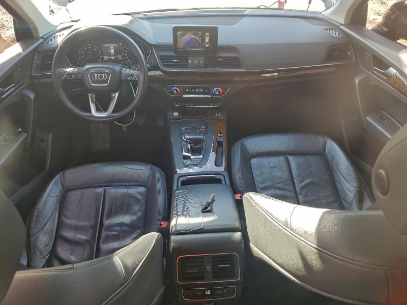 Фото 8 - AUDI Q5