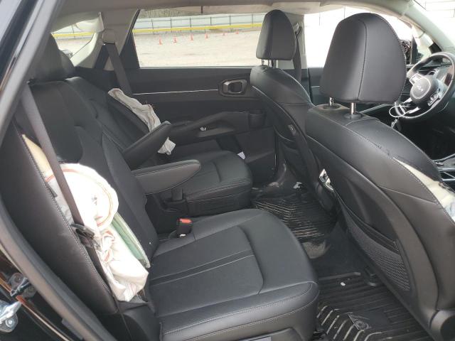 Фото 11 - KIA SORENTO