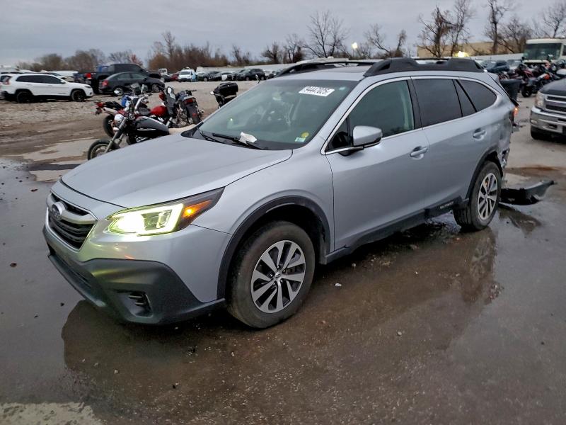 Фото 1 - SUBARU OUTBACK