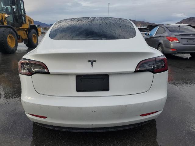 Фото 6 - TESLA MODEL 3