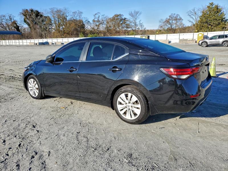 Фото 2 - NISSAN SENTRA