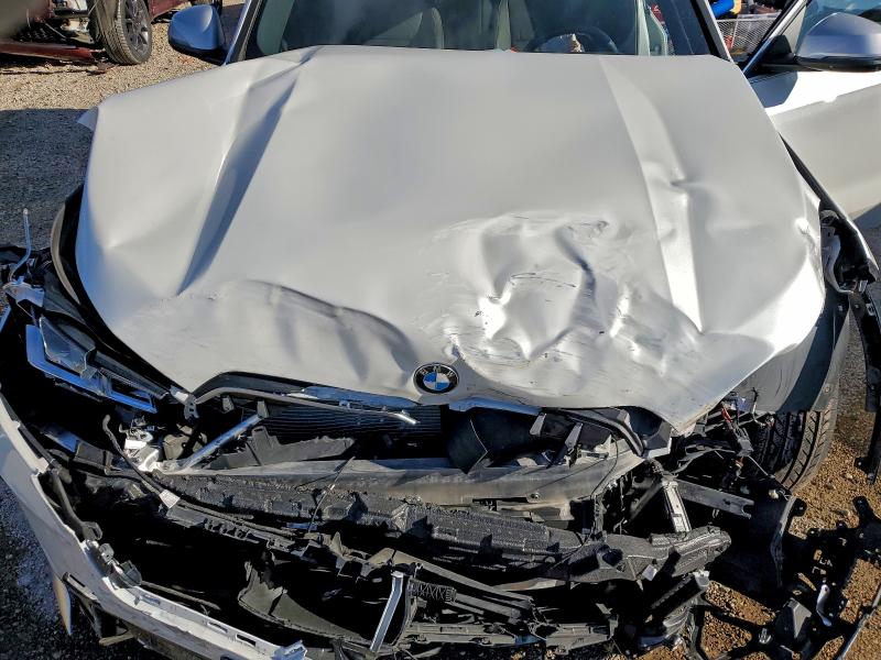 Фото 12 - BMW X1