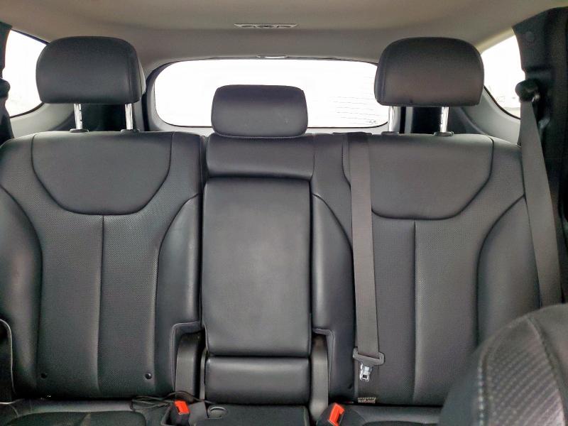 Фото 10 - HYUNDAI SANTA FE