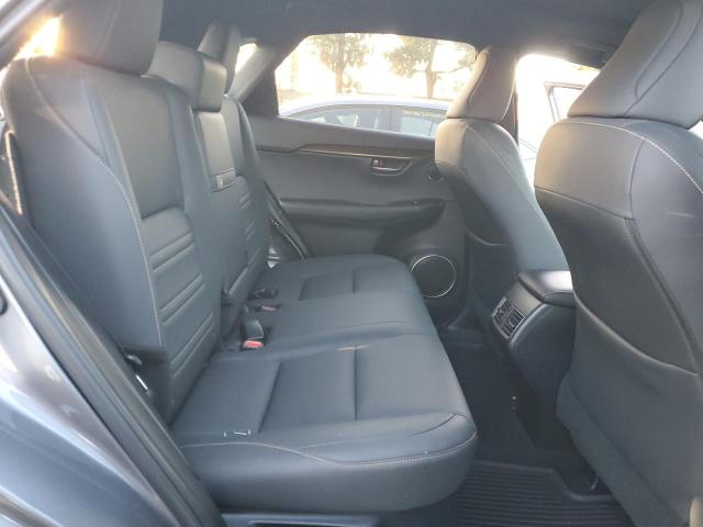 Фото 11 - LEXUS NX