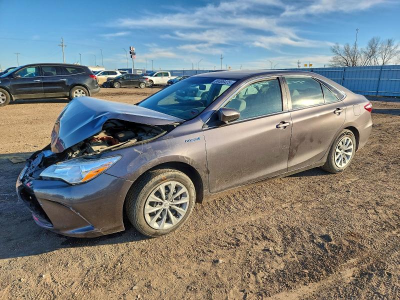 Фото 1 - TOYOTA CAMRY