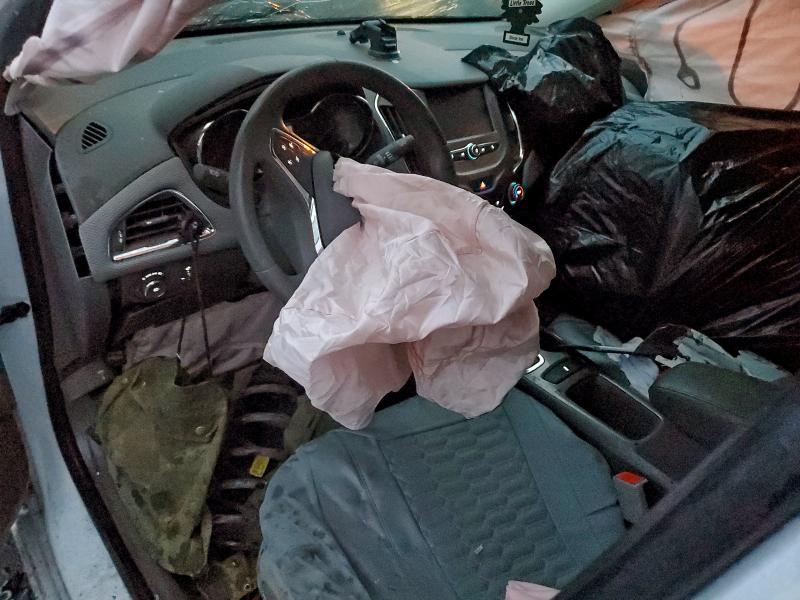 Фото 8 - CHEVROLET CRUZE