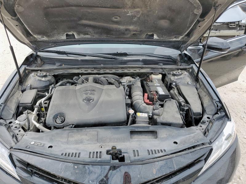 Фото 11 - TOYOTA CAMRY