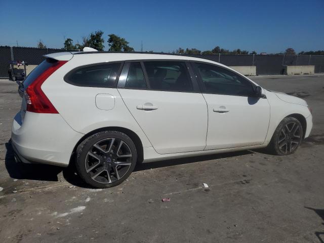 Фото 3 - VOLVO V60