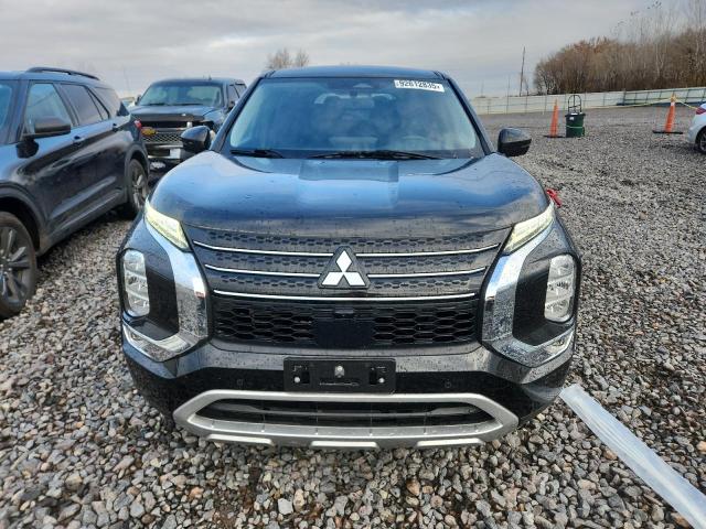 Фото 5 - MITSUBISHI OUTLANDER