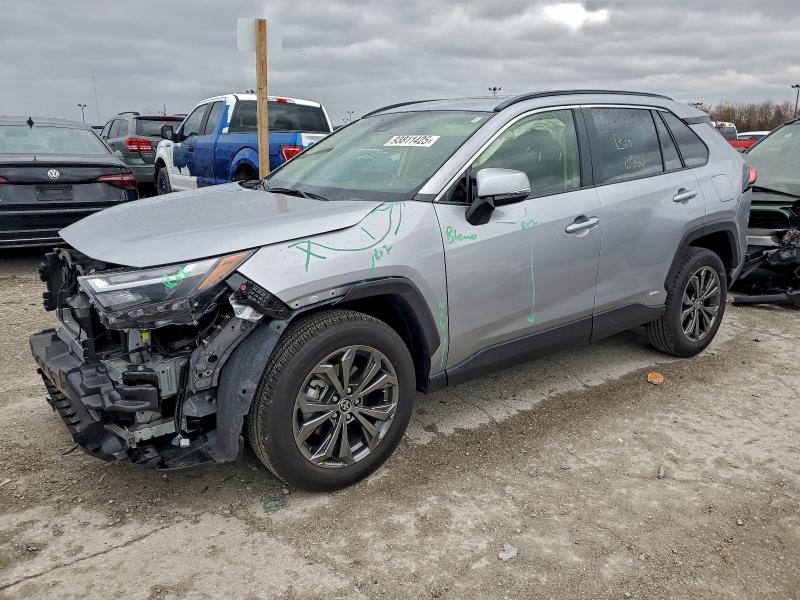 Фото 1 - TOYOTA RAV4