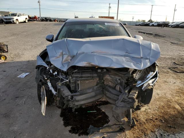 Фото 5 - VOLKSWAGEN JETTA