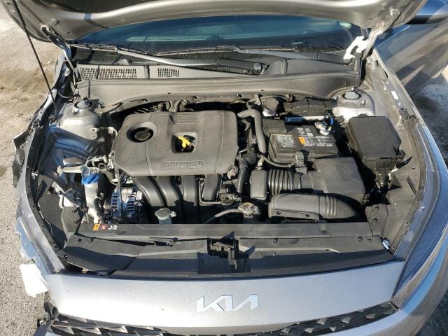 Фото 11 - KIA FORTE