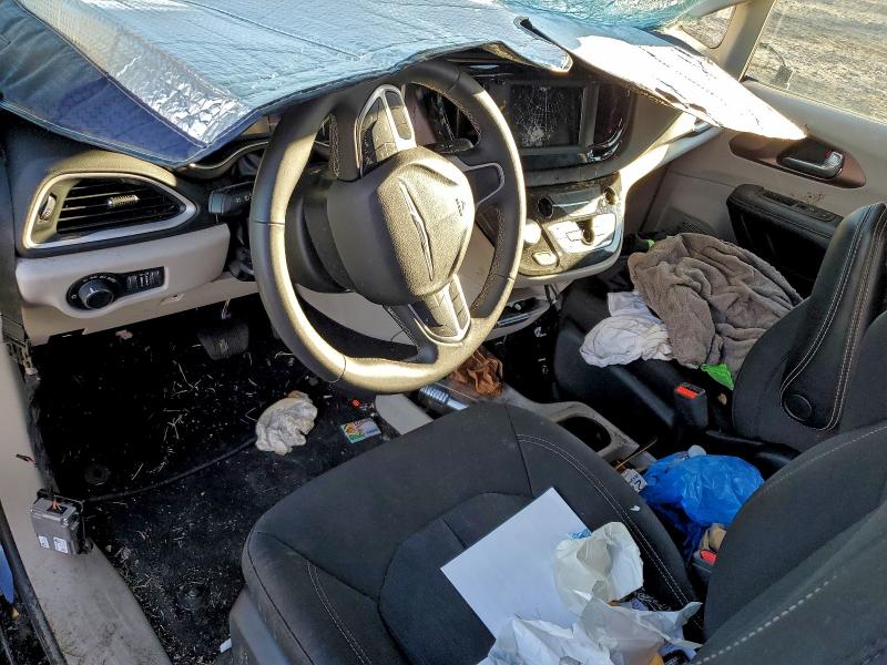 Фото 8 - CHRYSLER MINIVAN