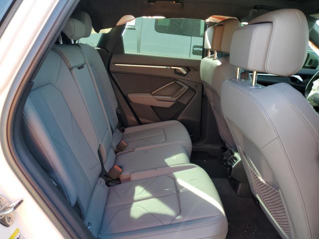 Фото 11 - AUDI Q3