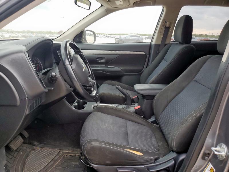 Фото 7 - MITSUBISHI OUTLANDER