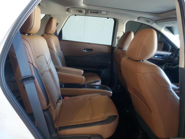 Фото 11 - NISSAN PATHFINDER